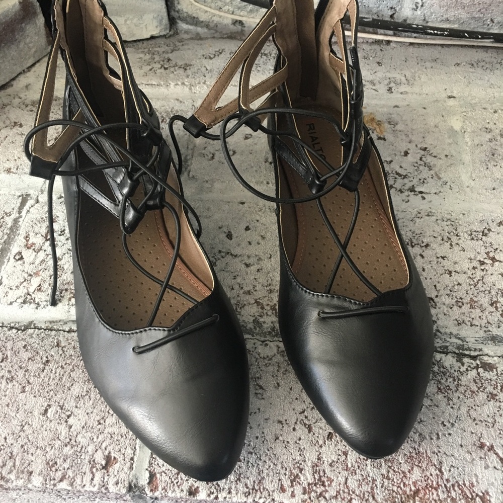 Black, Gladiator style flats - Picture 3 of 5